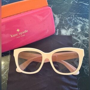 Kate Spade Hello Sunshine Lorelle Sunglasses & Case